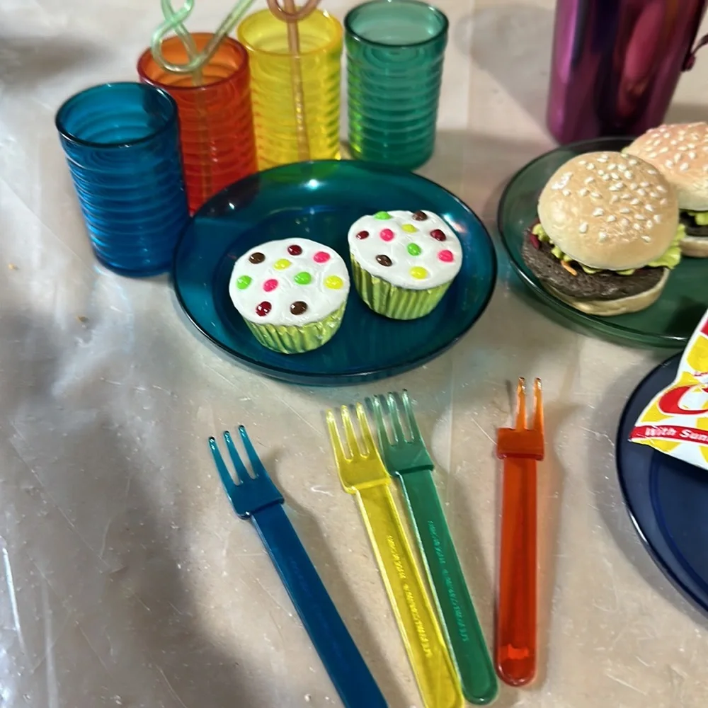 American Girl Patio Set - Picture 2 of 4